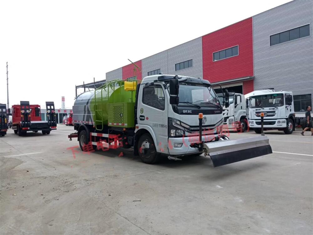 7方清洗車-國(guó)六7立方東風(fēng)路面清洗車道路清洗車廠家價(jià)格