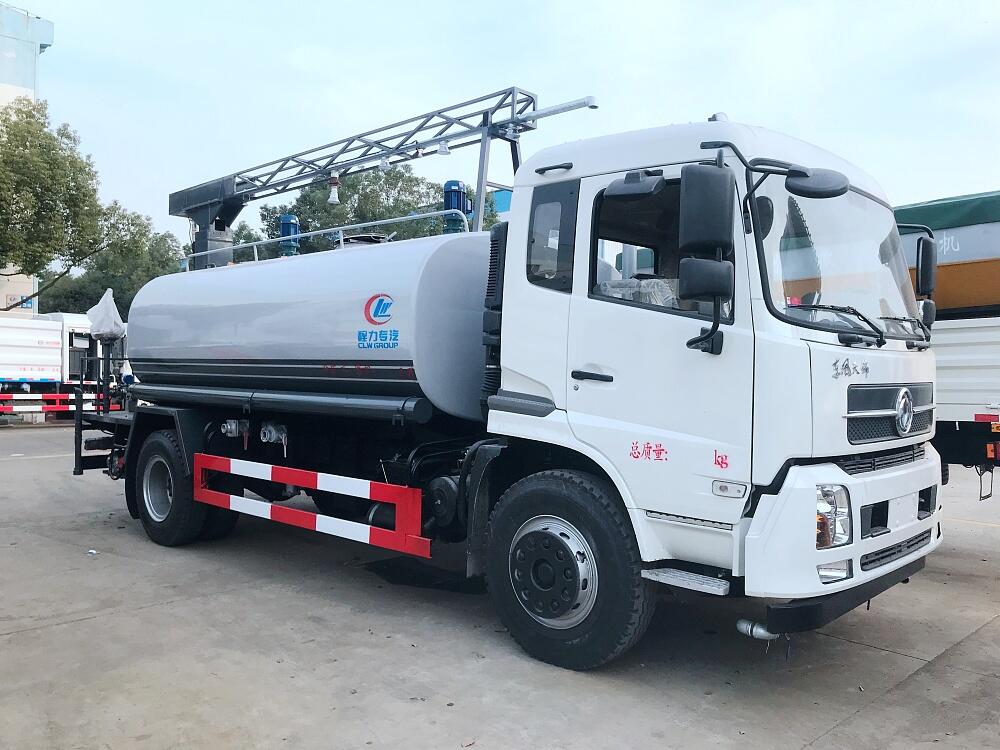 鐵路抑塵車-國(guó)六東風(fēng)天錦鐵路煤炭運(yùn)輸抑塵噴淋車廠家價(jià)格